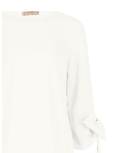 Ruime blouse van soepelvallende stof met maxi-strikken op de mouwen Rinascimento