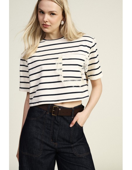 Gestreept cropped T-shirt met zak en gerafelde boord Dixie