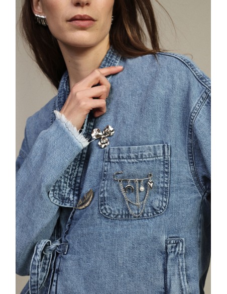 Denimjack met gekruiste sluiting en borstzakje Dixie
