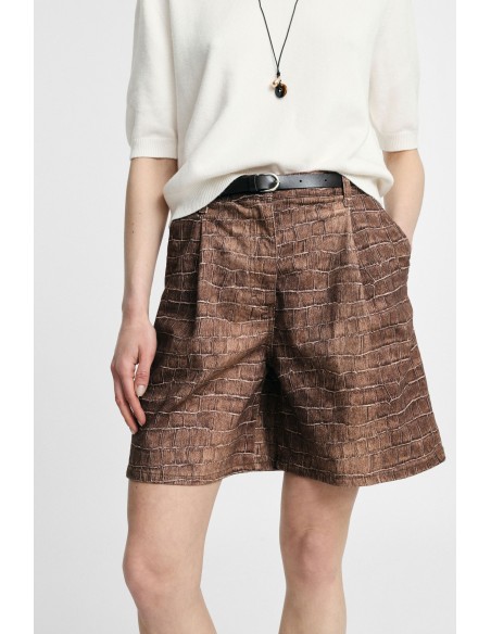Bermuda met tailleband en krokodillenprint aub