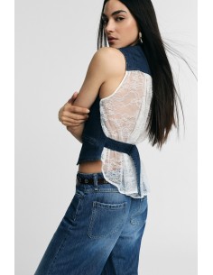 Mouwloos denim gilet met contrasterende rand aub