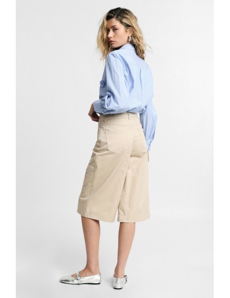 Knielange shorts met bloemapplicaties en zakken aub