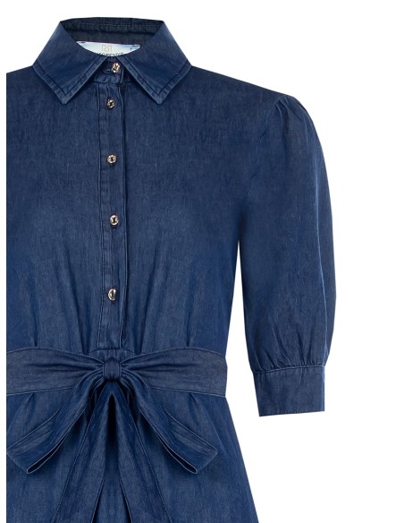 Midi-overhemdjurk van lichte denim met 3/4-mouwen en bijpassende ceintuur van Rinascimento