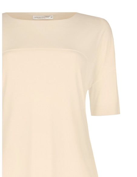 Curvy T-shirtjurk in eivorm met zichtbare naden en een onafgewerkte halslijn Rinascimento Curvy