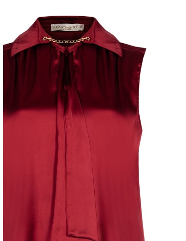 Soepelvallende satijnen Curvy-blouse met strikband en ketting aan de kraag – Rinascimento Curvy