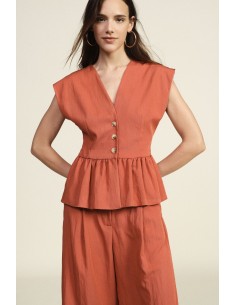 Kort gilet met knopen en gerimpelde volant Dixie