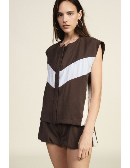 Kort vest met colorblockmotief en trekkoord van Dixie