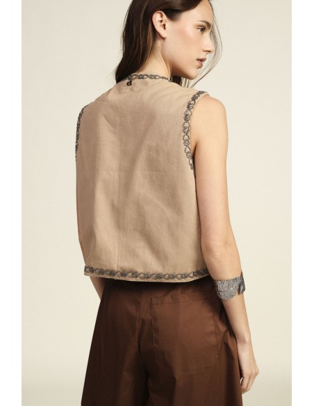 Kort gilet met bloemenborduursels van Dixie