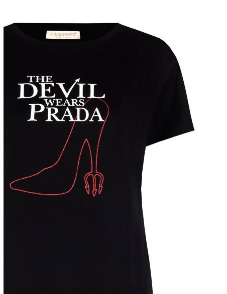 Regular T-shirt «Il Diavolo Veste Prada» met stiletto-print van Rinascimento