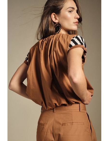 Mouwloos gilet met rits en ruime pasvorm Dixie