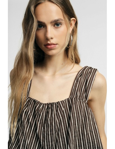 Gestreepte cropped top met brede schouderbandjes alstublieft