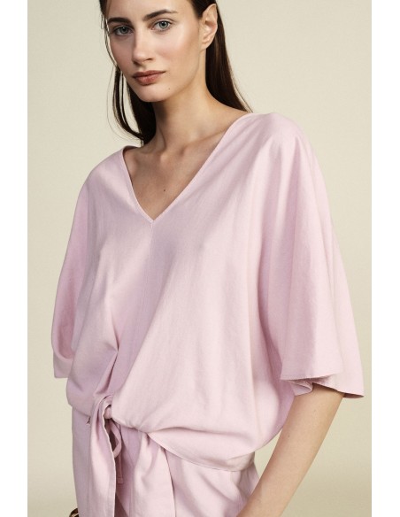 Korte blouse met knoop aan de voorkant en wijde mouwen Dixie