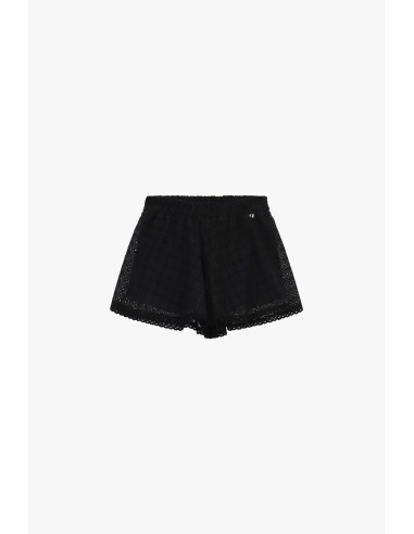 Dixie shorts met gaatjes, geschulpte rand en elastische taille