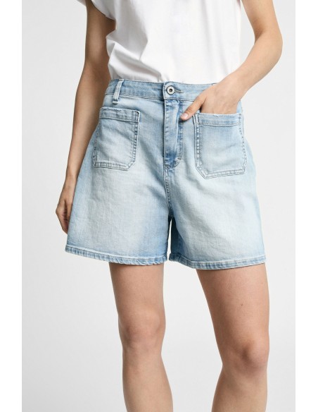 Shorts met zakken aan de voorkant Please