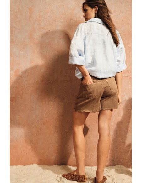 Regular-fit shorts met rafelige details en zakken van Dixie