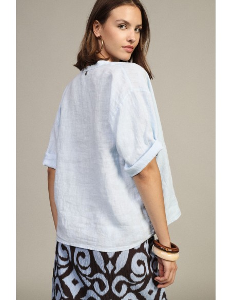Dixie T-shirt met ronde hals, korte mouwen en knopen