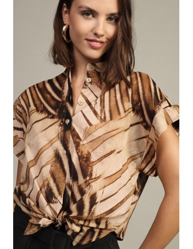 Dixie cropped shirt met knoop aan de voorkant en korte mouwen