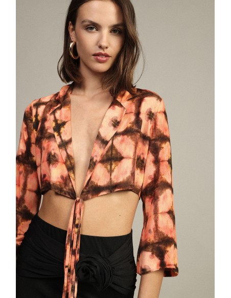 Dixie cropped blouse met print en knoop aan de voorkant