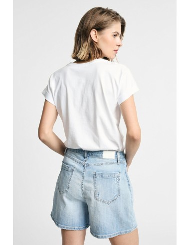 T-shirt met korte mouwen en geborduurd hartje aan de voorkant alstublieft