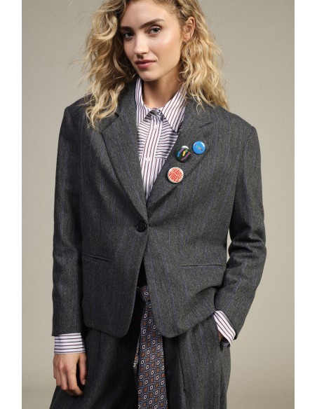 Blazer met knopen en decoratieve spelden, gestreept dessin Dixie