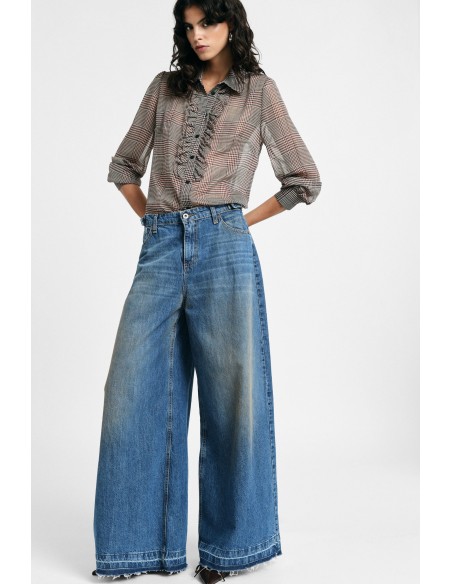 Wijde jeans met wijde pijpen, alstublieft