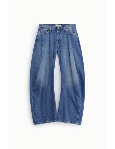 Jeans met wijde pijpen en plooien aan de voorkant, alstublieft