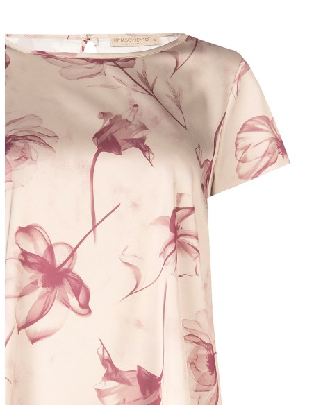 Ruime, soepelvallende satijnen blouse met grote bloemenprint van Rinascimento