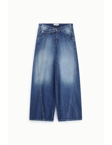 Wijde jeans met diagonale riem, alstublieft