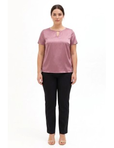 Curvy-blouse van soepel satijn met dubbele druppelvormige uitsparing – Rinascimento Curvy