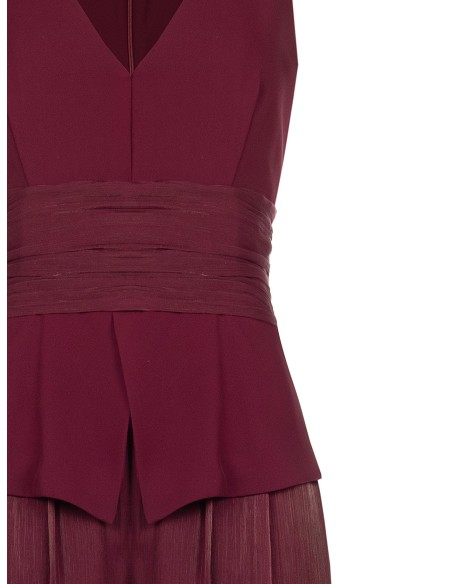 Palazzo-jumpsuit van gelamineerd satijn met een soepelvallend lijfje van Rinascimento-stof