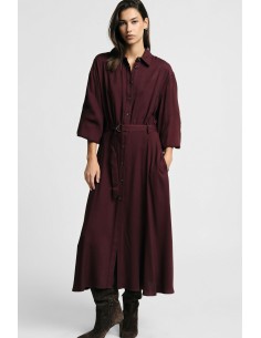 Lange jurk met ceintuur en knopen aan de voorkant Please