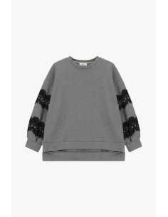 Ruime sweater met kanten inzetstukken op de mouwen Dixie 2