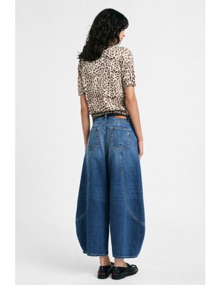 Jeans met balloon fit, hoge taille en afgeronde naden alstublieft