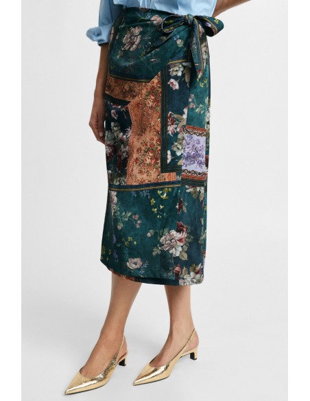 Midi-wikkelrok met bloemenpatroon en patchprint ‘Please’