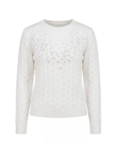 Liu Jo-trui met tweedelige look