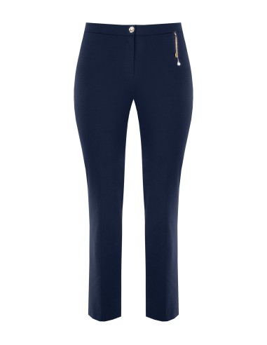 Rechte curvybroek van scuba-crêpe met sierdetail van kettingen en parel – Rinascimento Curvy