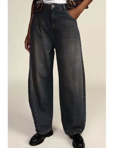 Balloon-fitjeans met stiksels aan de voorkant van Dixie