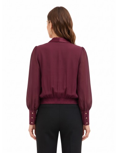 Ballonblouse van georgette met reverskraag en maxi-manchetten van satijn, Rinascimento