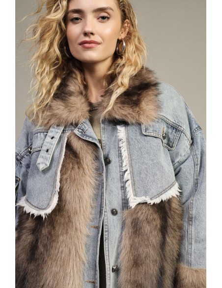 Denimjas met bontdetails en zakken aan de voorkant van Dixie