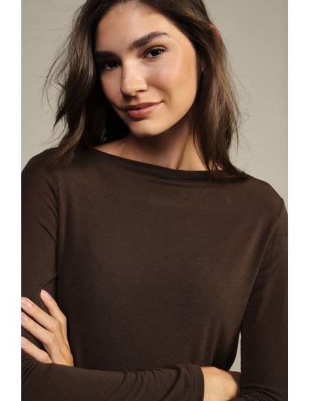 Dixie T-shirt met lange mouwen, ronde hals en comfortabele pasvorm