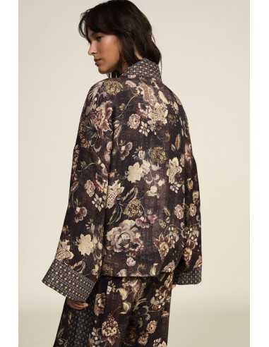 Korte jas met bloemenprint en ceintuur Dixie