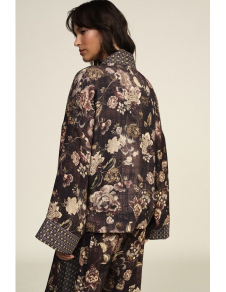 Korte jas met bloemenprint en ceintuur Dixie