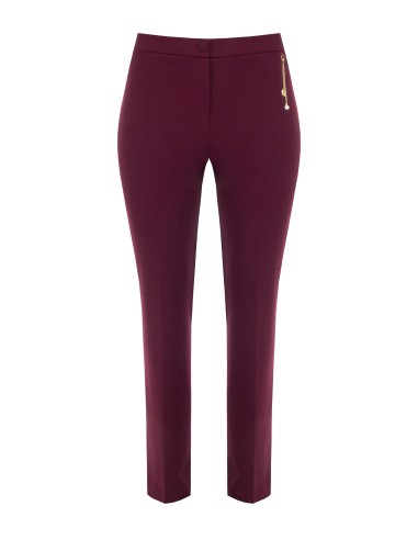 Rechte curvybroek van scuba-crêpe met sierdetail van kettingen en parel – Rinascimento Curvy