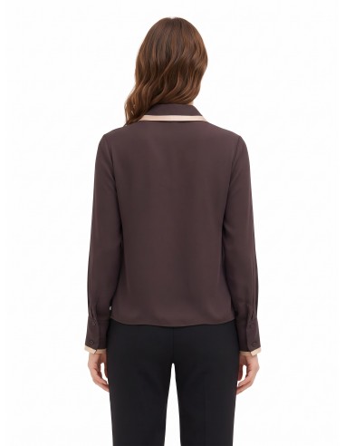 Matte satijnen blouse met contrasterende details Rinascimento