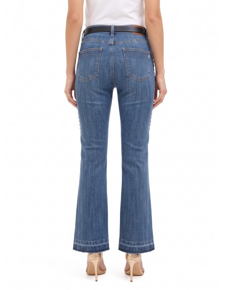 Stretch flare jeans met studs en uitgerafelde zoom Rinascimento