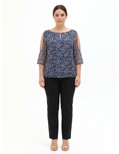 Vloeiende Curvy-blouse van georgette met druppelvormige halslijn, blote schouders en lurexdetails – Rinascimento Curvy