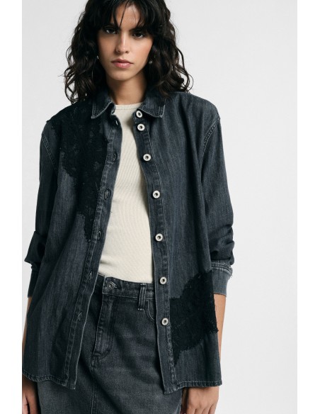Denimblouse met kanten inzetstukken en knopen aub