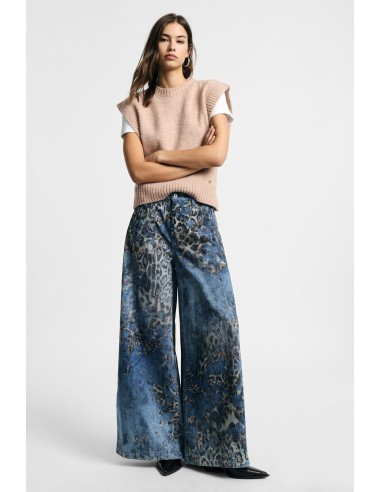 Dierenprintjeans met zeer wijde pijpen en normale taille aub
