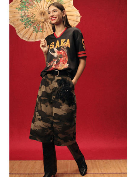 Dixie shorts met lange pijpen, camouflageprint en bloemenmotief