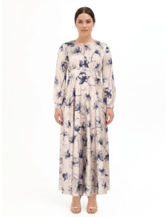 Lange curvy-jurk van satijn met geplooide tailleband – Rinascimento Curvy